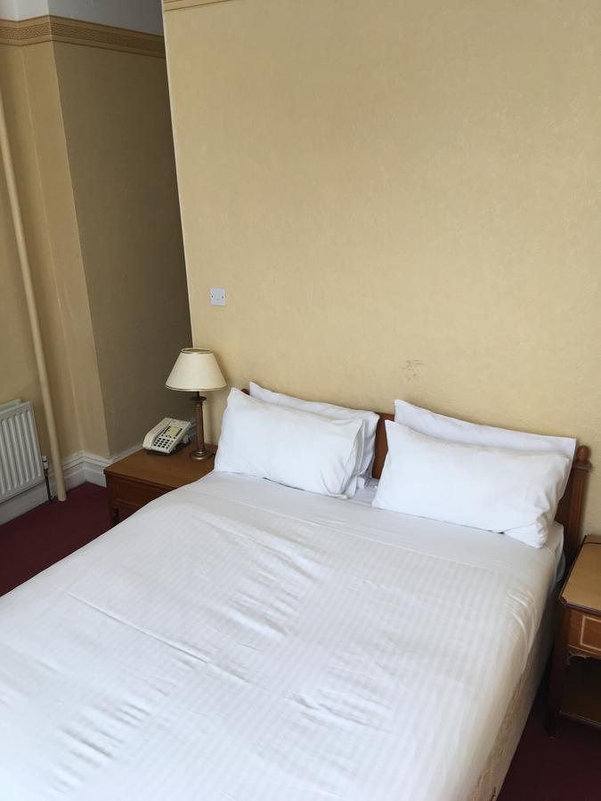 Hotel Balmoral Борнмът Екстериор снимка