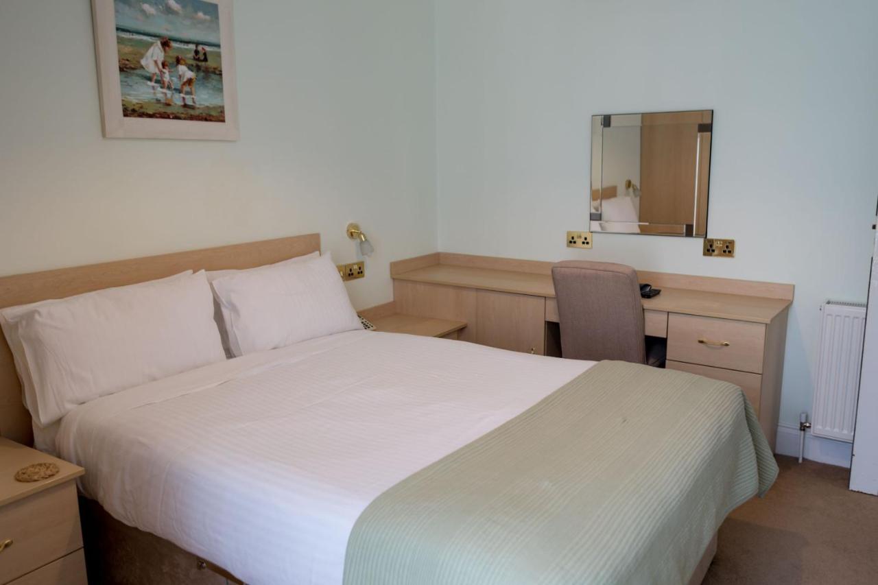 Hotel Balmoral Борнмът Екстериор снимка